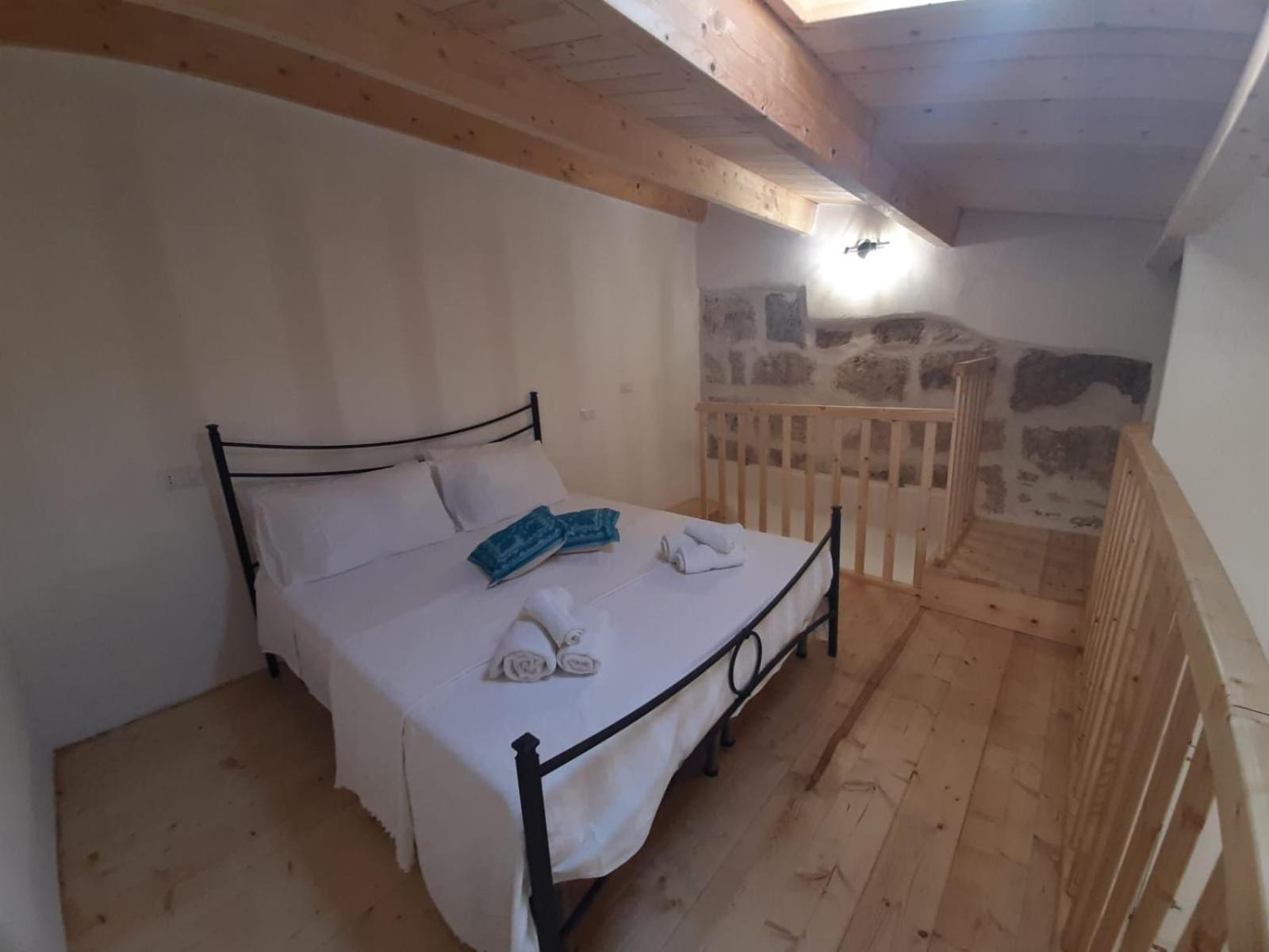Nice Apt In A Street In Old Town ألغيرو المظهر الخارجي الصورة