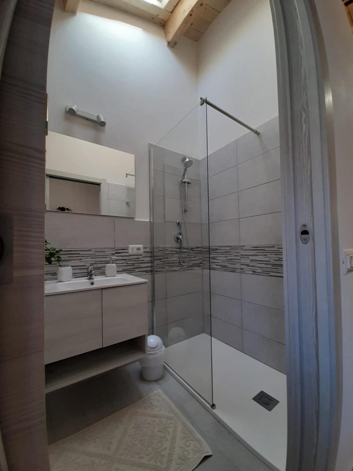 Nice Apt In A Street In Old Town ألغيرو المظهر الخارجي الصورة