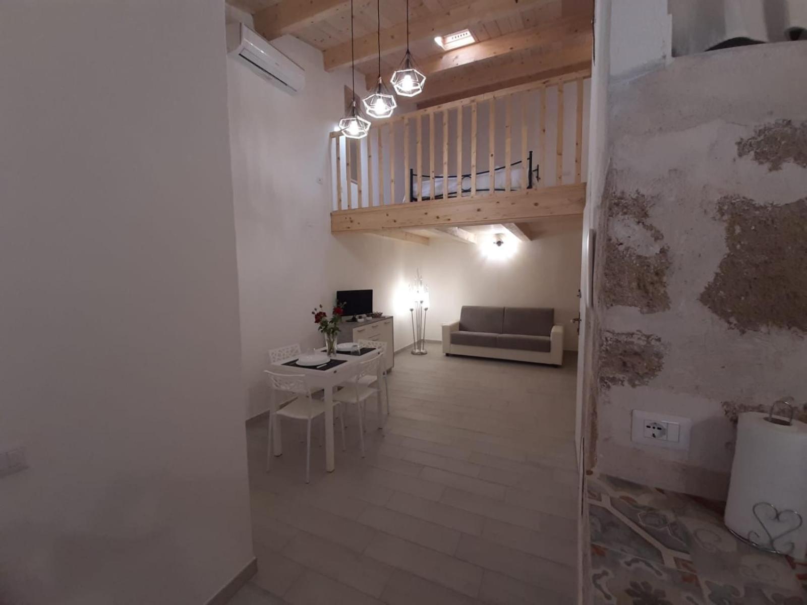 Nice Apt In A Street In Old Town ألغيرو المظهر الخارجي الصورة